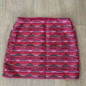 Beautiful stitched Loft skirt in size 8. Great condition!